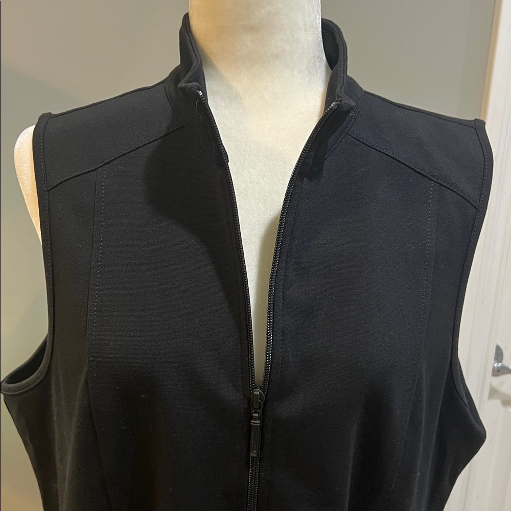 CHICO’S Weekends Zip Front Vest - Size 2 - Picture 10 of 13